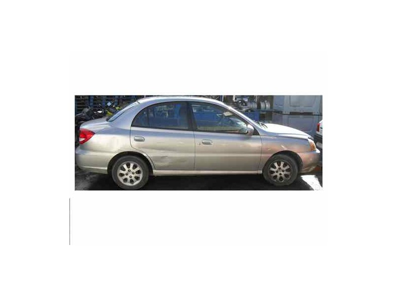 kia rio del año 2003