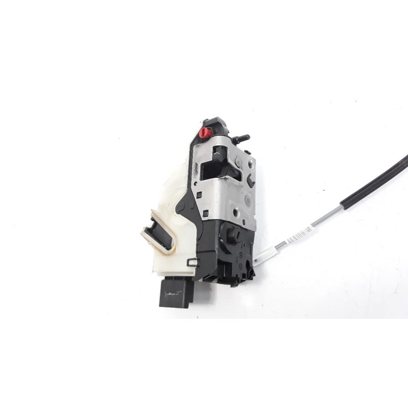 Recambio de cerradura puerta trasera derecha para citroen c4 lim. feel edition referencia OEM IAM 9685352080 9138AH 
