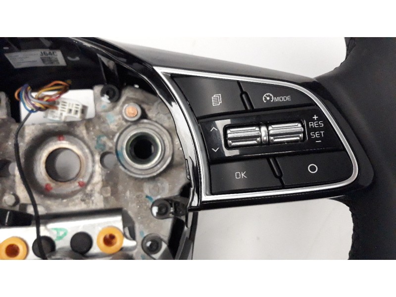 Recambio de volante para kia xceed 1.0 tgdi cat referencia OEM IAM 56100J7470CEP  