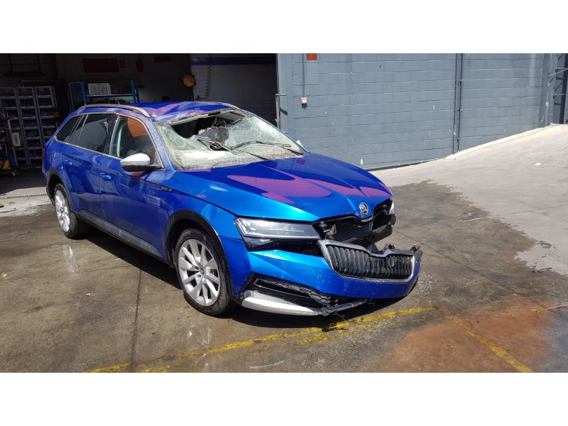 skoda superb combi (3v5) del año 2020