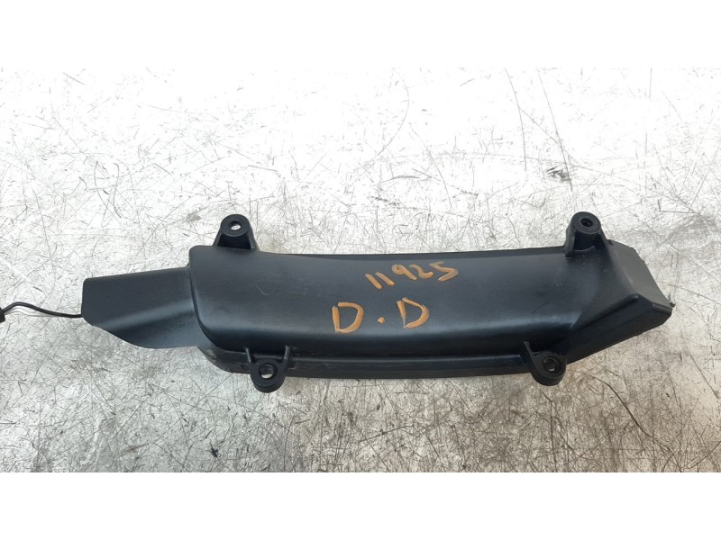 Recambio de piloto delantero derecho para ducati multistrada v2 referencia OEM IAM 53010343A  