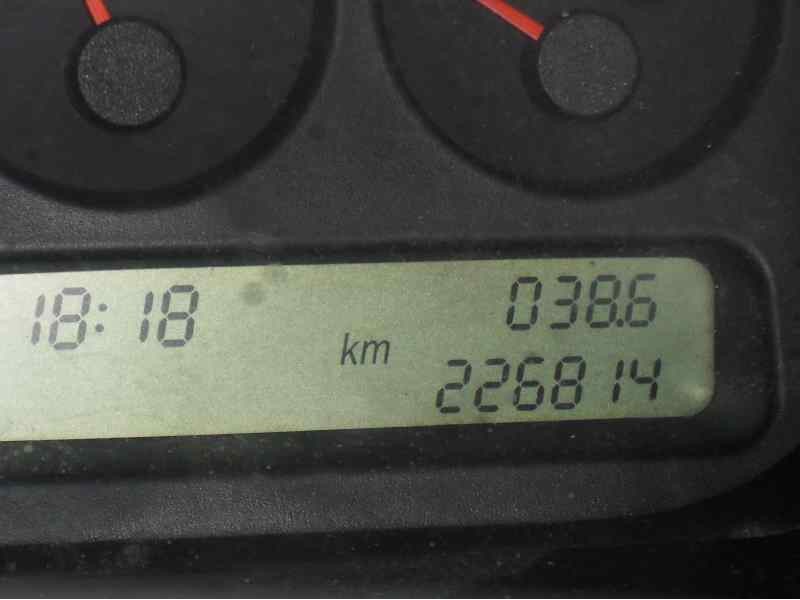 nissan primera berlina (p11) del año 2001