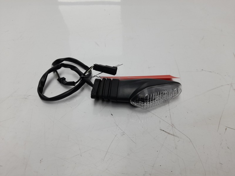 Recambio de piloto trasero derecho para ducati scrambler 1100 scrambler 1100 referencia OEM IAM 53010331A  