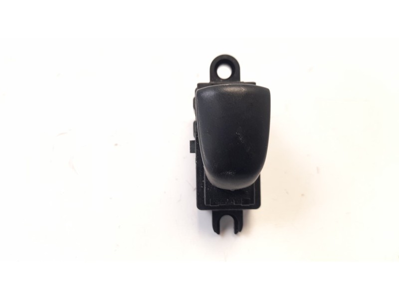 Recambio de mando elevalunas trasero derecho para nissan juke (f15) 1.5 turbodiesel cat referencia OEM IAM 254111KL5A IAF570017H