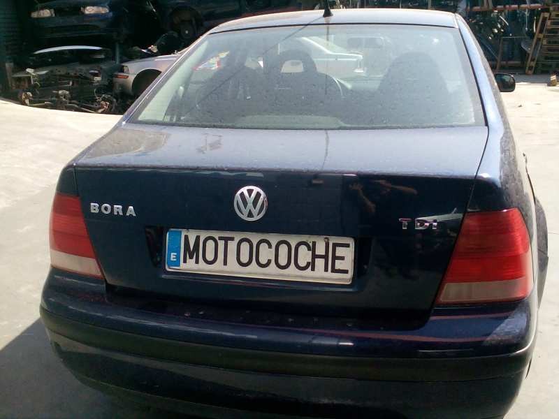 volkswagen bora berlina (1j2) del año 2001
