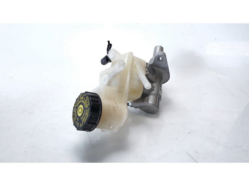 Recambio de bomba freno para toyota yaris 1.5 16v cat referencia OEM IAM 4720109650  