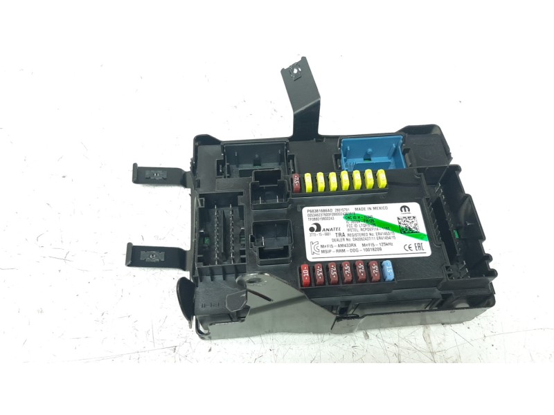 Recambio de caja reles / fusibles para jeep compass ii 1.4 m-air cat referencia OEM IAM P68381686AD  