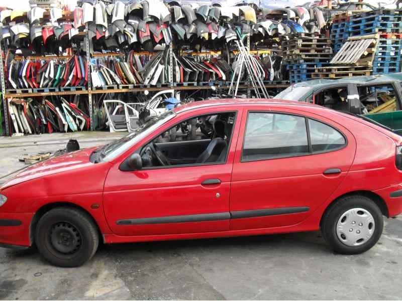 renault megane i berlina hatchback (ba0) del año 1995