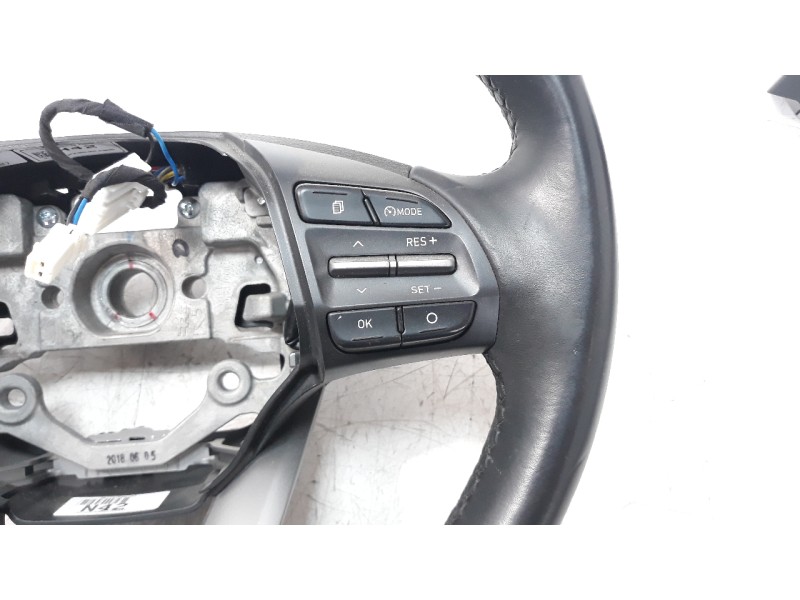 Recambio de volante para hyundai kona 1.0 tgdi cat referencia OEM IAM 56130J9000 96720J9620 