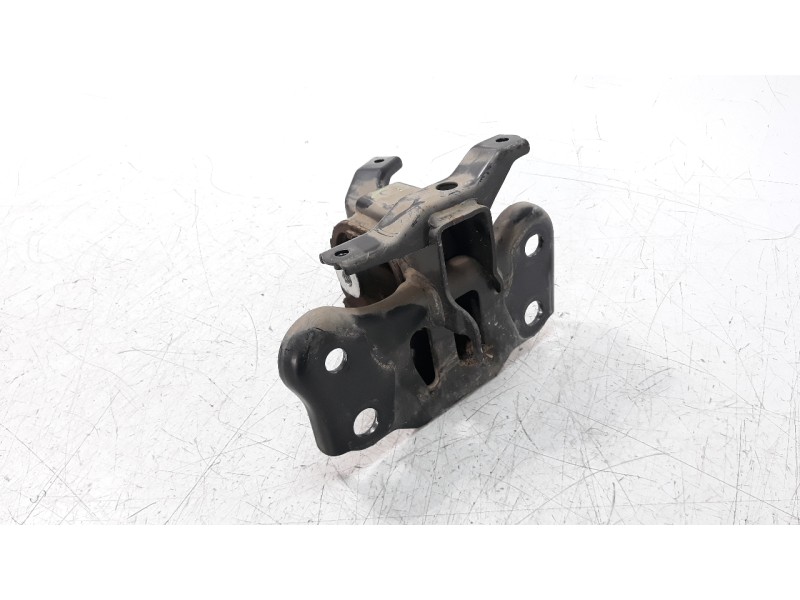 Recambio de soporte motor para toyota auris 1.4 turbodiesel cat referencia OEM IAM 123720T290  