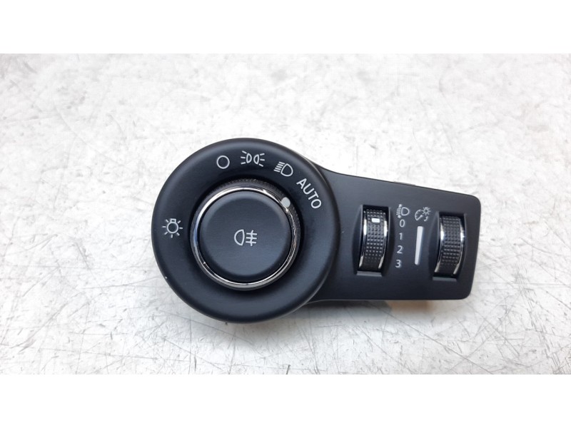 Recambio de mando luces para jeep compass ii 1.4 m-air cat referencia OEM IAM 5YD51LXHAB  