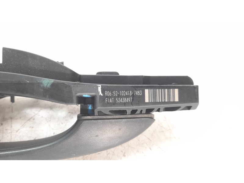 Recambio de maneta exterior trasera derecha para jeep compass ii 1.6 m-jet cat referencia OEM IAM 53438497  