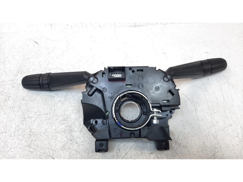 Recambio de mando multifuncion para jeep compass ii 1.4 m-air cat referencia OEM IAM 6UE06LXHAA  