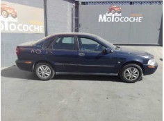 volvo s40 berlina del año 2000