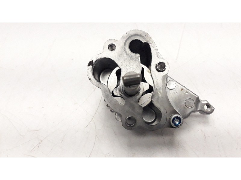 Recambio de bomba aceite para honda cbr 650r referencia OEM IAM 15100MJED00  