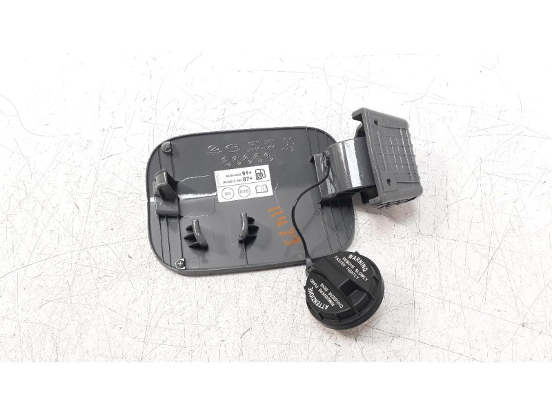 Recambio de tapa exterior combustible para hyundai kona 1.0 tgdi cat referencia OEM IAM 69510J9000  