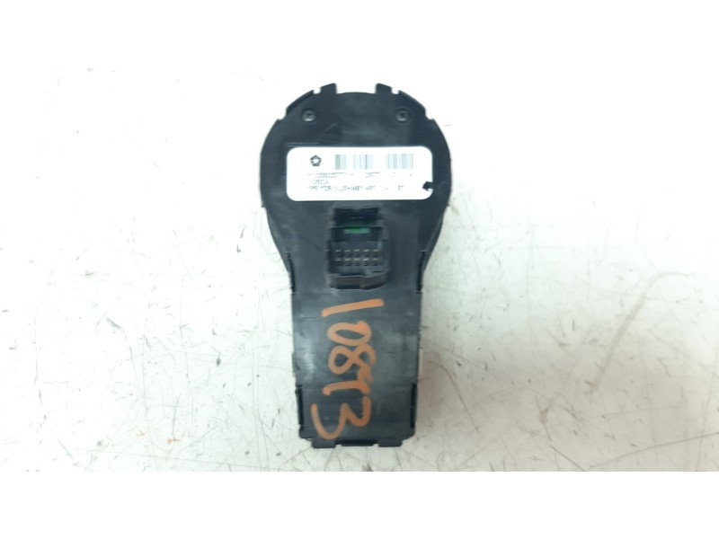 Recambio de mando luces para jeep compass ii 1.4 m-air cat referencia OEM IAM 120023771  