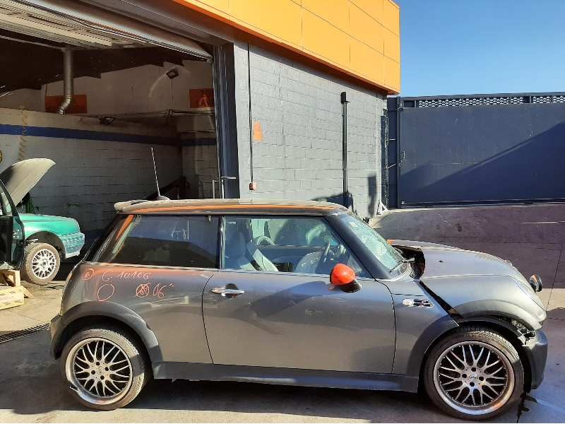 mini mini (r50,r53) del año 2004