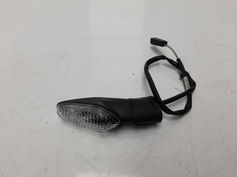 Recambio de piloto delantero derecho para ducati scrambler 1100 scrambler 1100 referencia OEM IAM 53010331A  