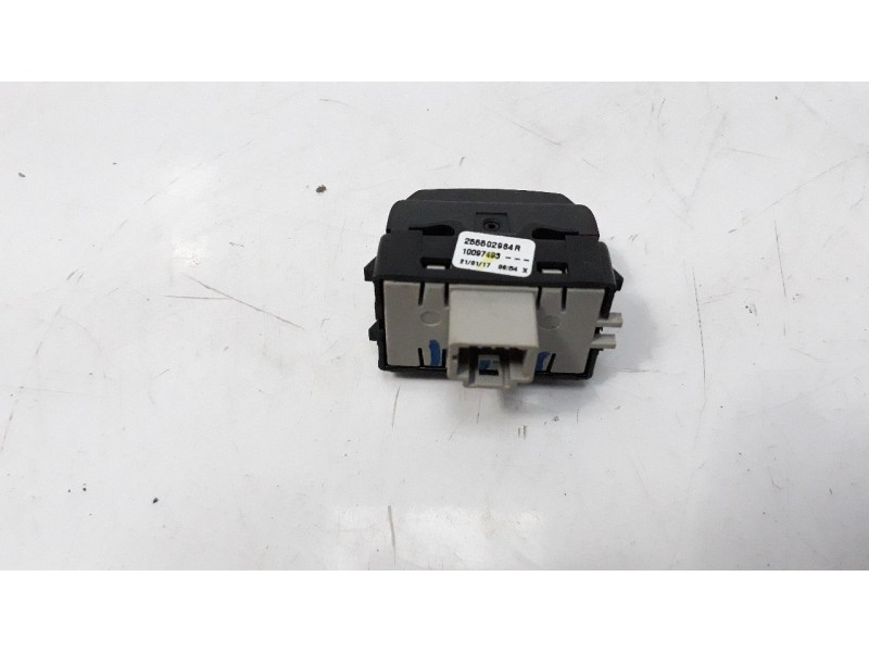 Recambio de interruptor para renault clio iv limited referencia OEM IAM 255502964R  