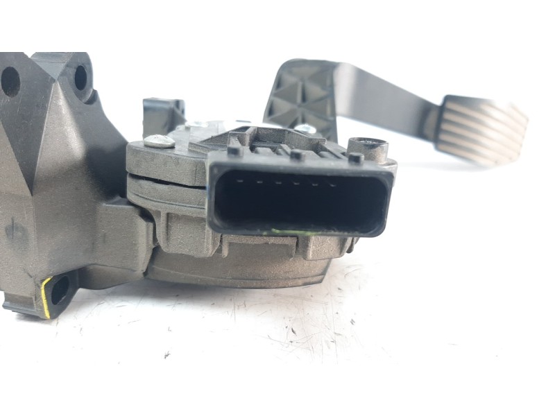 Recambio de potenciometro pedal para jeep compass ii 1.4 m-air cat referencia OEM IAM 51942423 6PV010175 