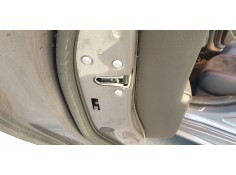 Recambio de cerradura puerta trasera izquierda para mercedes-benz clase cla (w117) cla 200 cdi (117.308) referencia OEM IAM A204 2
