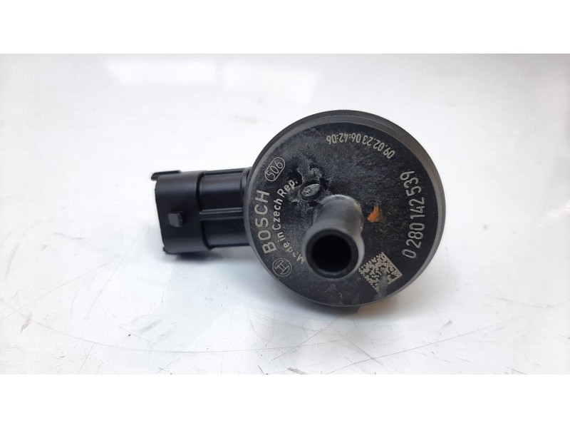 Recambio de valvula solenoide para ducati multistrada v2 referencia OEM IAM 090223064206  