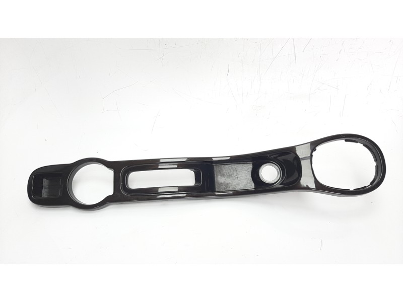 Recambio de moldura para dacia duster 1.5 dci diesel fap cat referencia OEM IAM 969180012R  