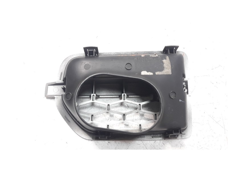 Recambio de moldura para land rover discovery 4 2.7 td v6 cat referencia OEM IAM AH2216A415BAW  