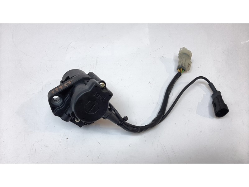 Recambio de conmutador de arranque para ducati multistrada v2 referencia OEM IAM 65220351A  