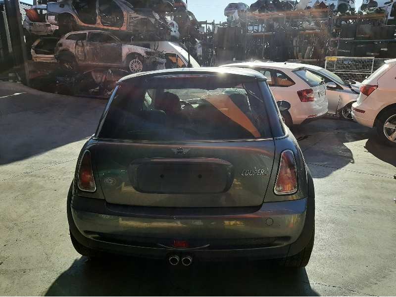 mini mini (r50,r53) del año 2004