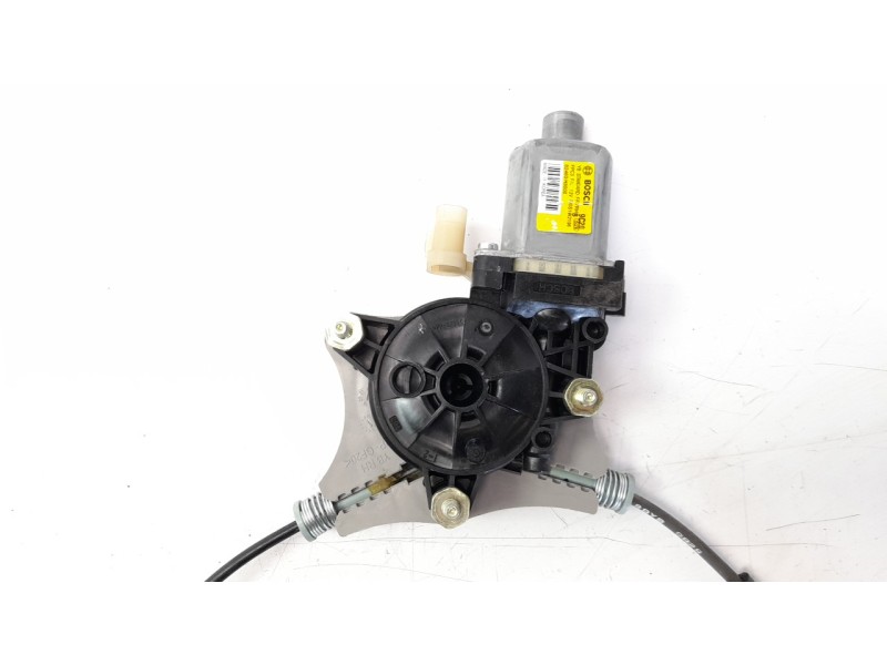 Recambio de elevalunas delantero derecho para kia rio (yb) 1.2 cat referencia OEM IAM 82402H8000  