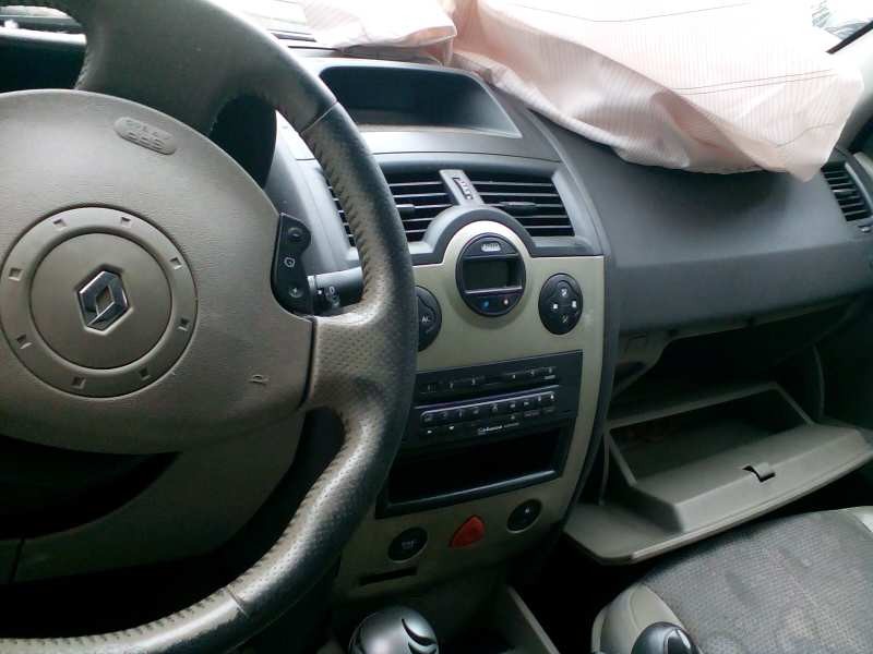 renault megane ii berlina 5p del año 2005