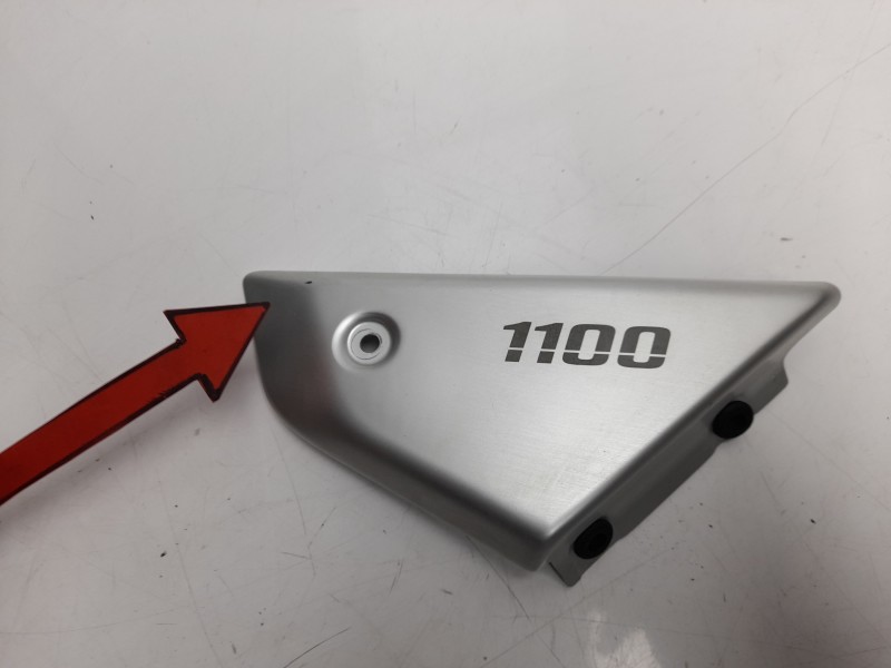 Recambio de moldura para ducati scrambler 1100 scrambler 1100 referencia OEM IAM 4601G331AB  