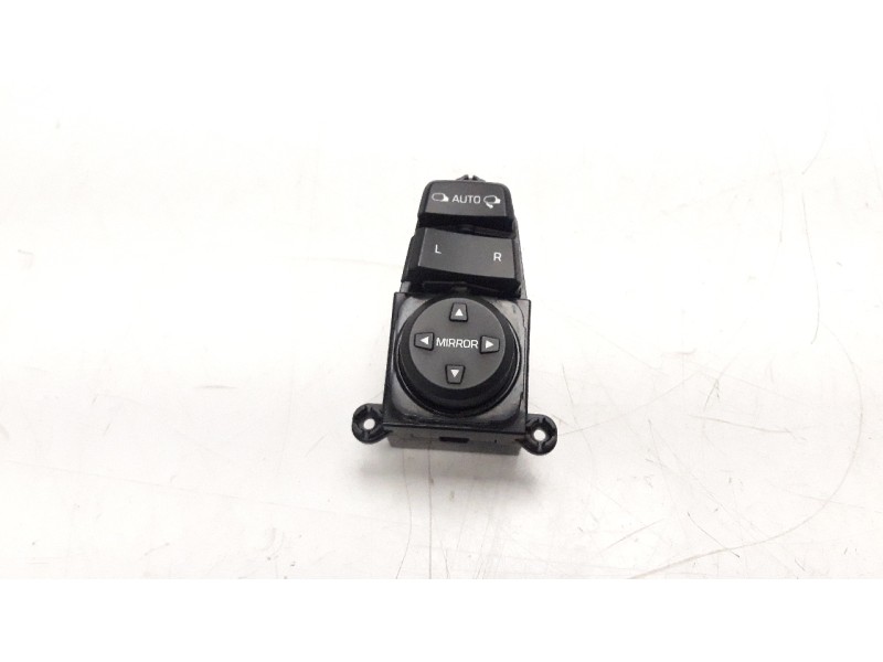 Recambio de mando retrovisor para hyundai tucson 1.7 crdi cat referencia OEM IAM 93573D3000  
