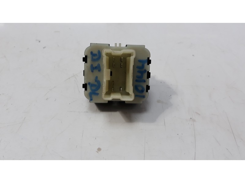 Recambio de mando elevalunas delantero izquierdo para renault clio iv limited referencia OEM IAM 254118722R IAF240017 