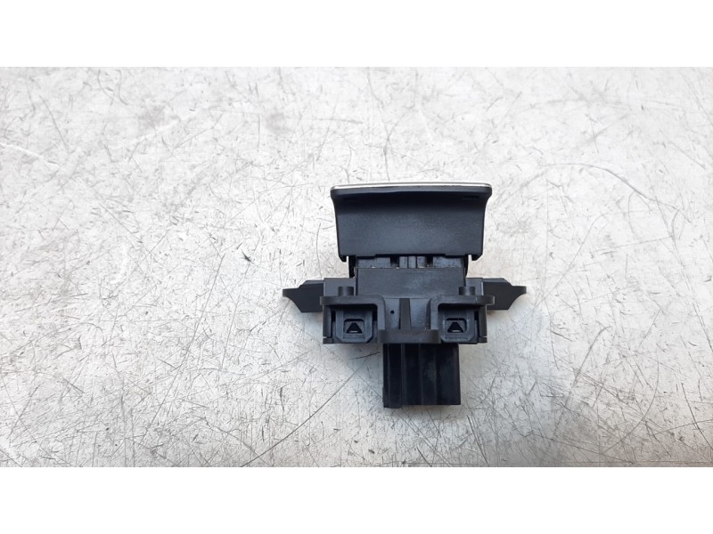 Recambio de palanca freno para jeep compass ii 1.4 m-air cat referencia OEM IAM 735632247  
