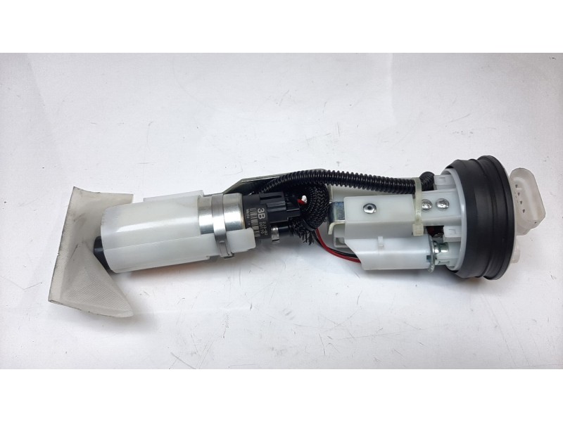 Recambio de bomba combustible para ducati multistrada v2 referencia OEM IAM 16024312B  