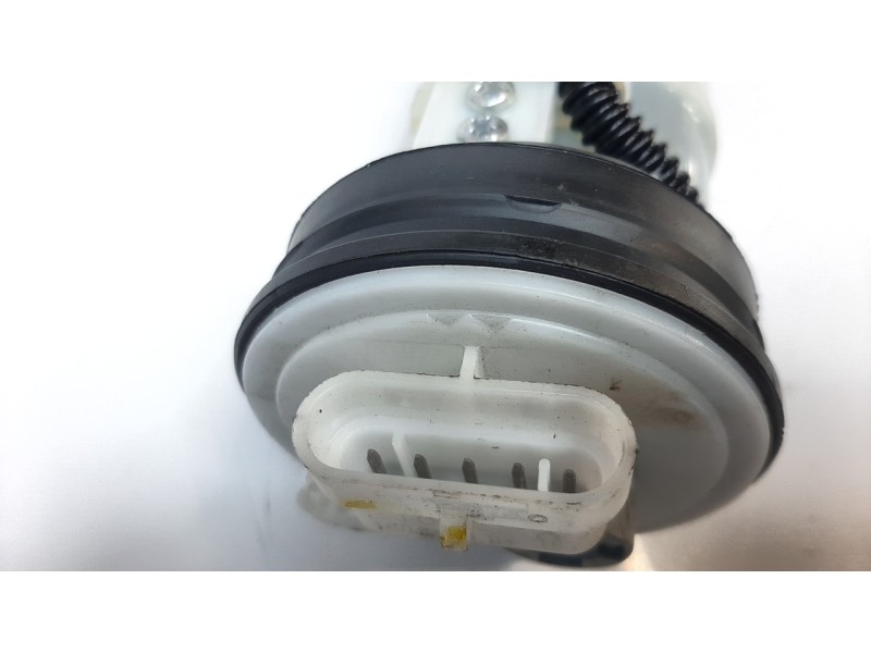 Recambio de bomba combustible para ducati multistrada v2 referencia OEM IAM 16024312B  