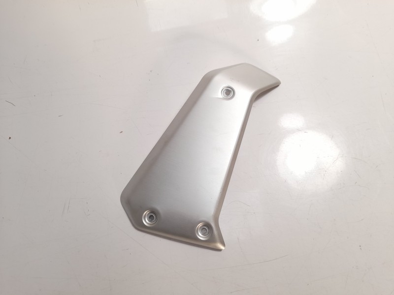 Recambio de moldura para ducati scrambler 1100 scrambler 1100 referencia OEM IAM 4601G101AA  