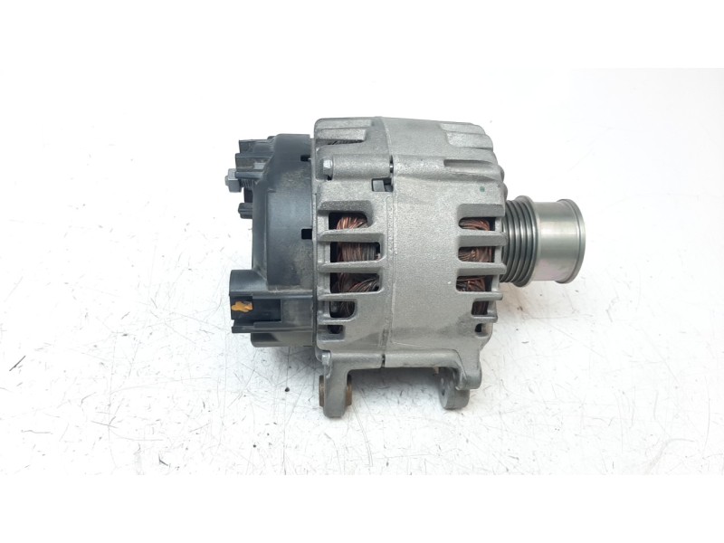 Recambio de alternador para seat ibiza (kj1) referencia OEM IAM 04E903026Q  