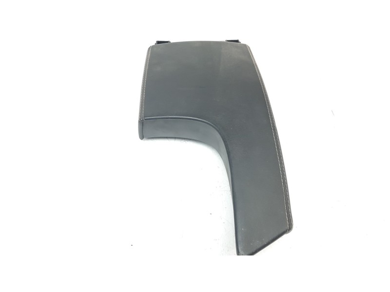 Recambio de apoyabrazos central para opel insignia country tourer 2.0 16v cdti referencia OEM IAM 23105140  