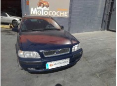 volvo s40 berlina del año 2000 2