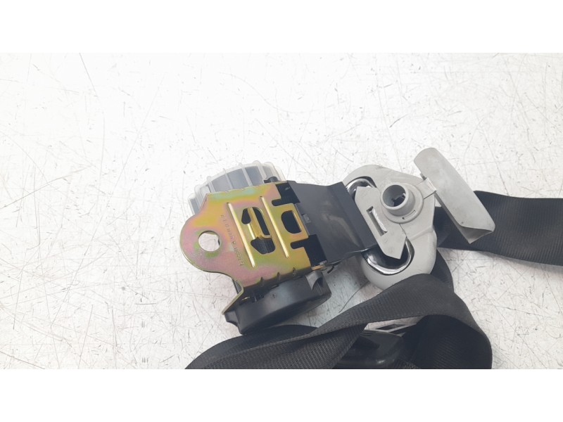 Recambio de cinturon seguridad trasero derecho para volkswagen golf iv berlina (1j1) básico referencia OEM IAM 1J5857806G  