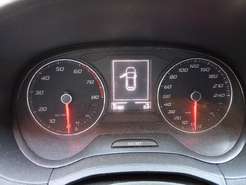 seat ibiza (6p1) del año 2017