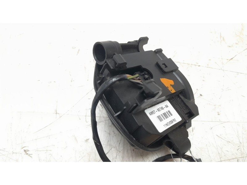 Recambio de mando volante para ford focus lim. (cb8) 1.6 tdci cat referencia OEM IAM AM5T9740AA  