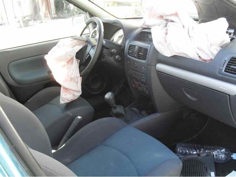 renault clio ii fase ii (b/cb0) del año 2001