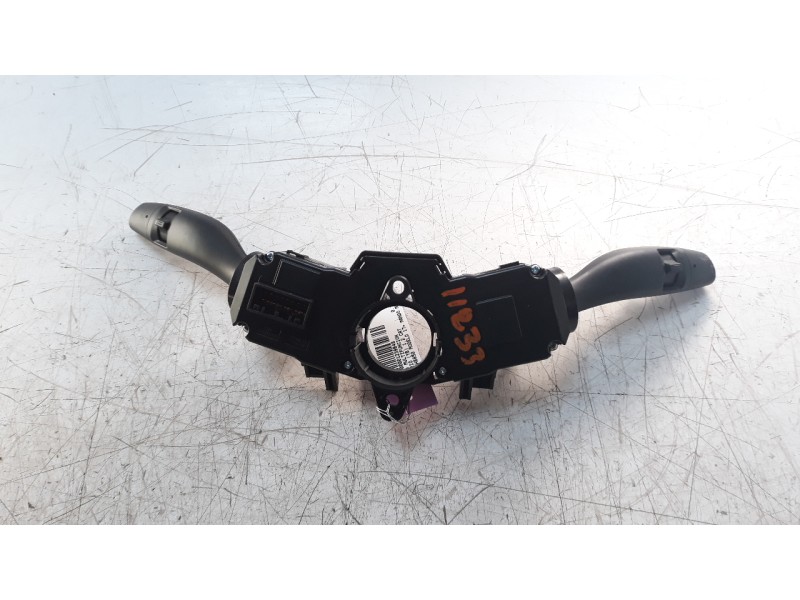 Recambio de mando multifuncion para kia rio (yb) 1.2 cat referencia OEM IAM 93403H8850  