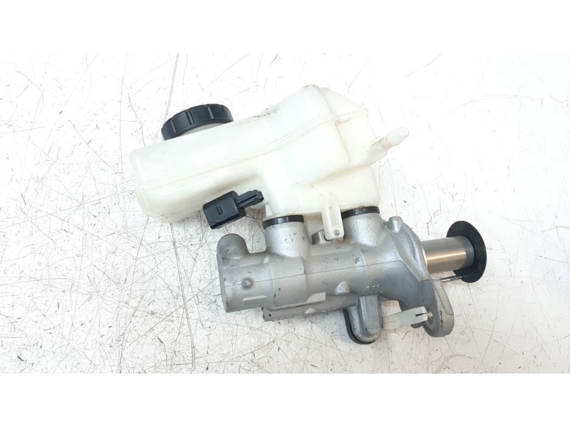 Recambio de bomba freno para seat ibiza (kj1) referencia OEM IAM 2Q1611019  