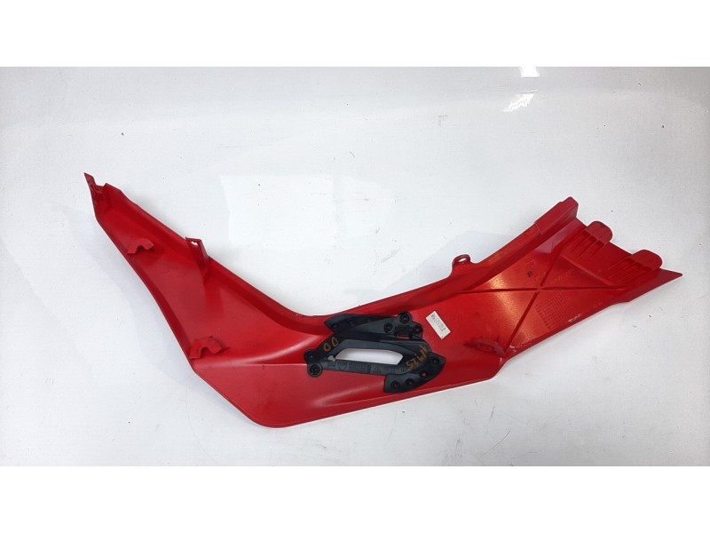 Recambio de moldura para ducati multistrada v2 referencia OEM IAM 48222701A  
